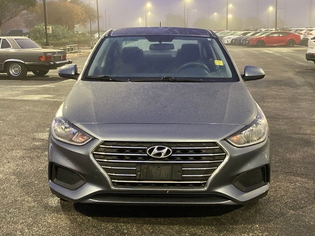2020 Hyundai Accent SE