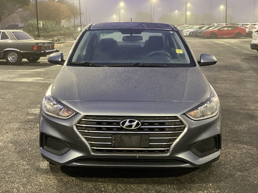 2020 Hyundai Accent SE
