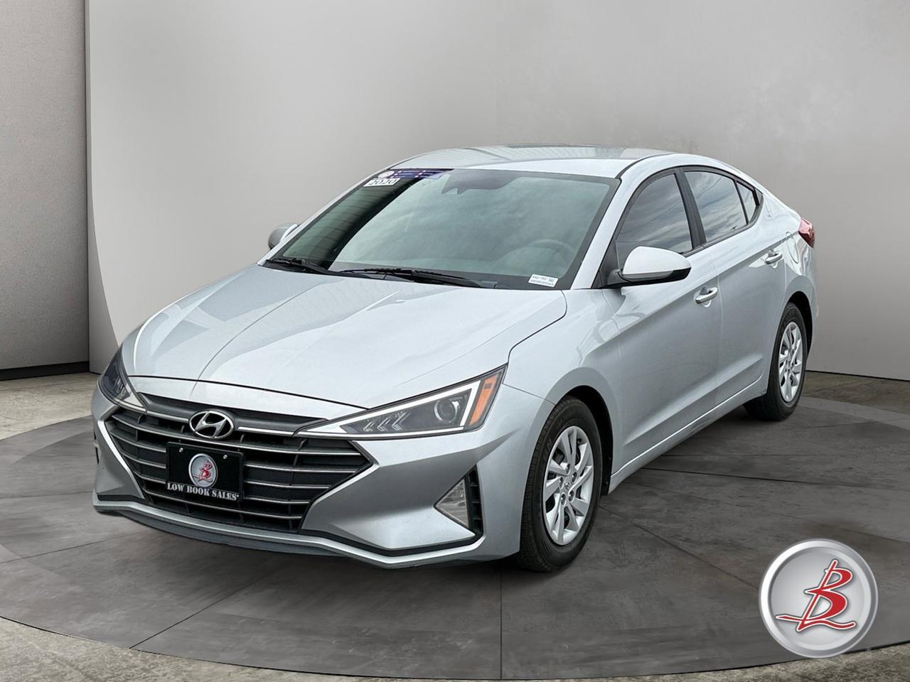 2020 Hyundai ELANTRA SE
