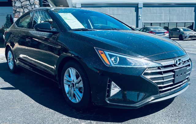 2020 Hyundai Elantra - SAR Limited