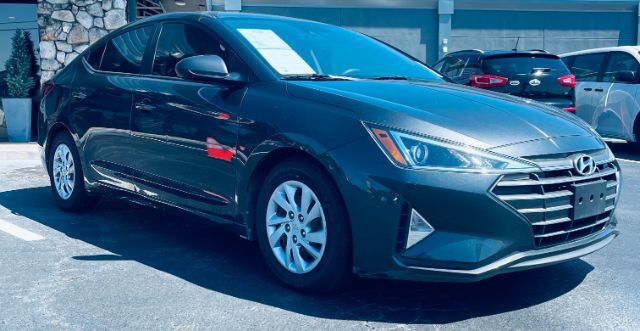 2020 Hyundai Elantra SE