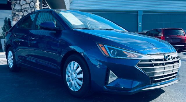 2020 Hyundai Elantra SE