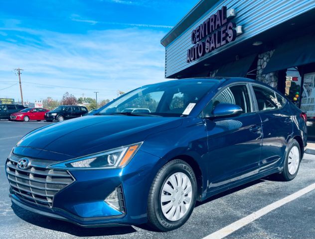 2020 Hyundai Elantra SE
