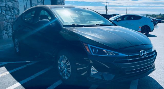 2020 Hyundai Elantra SE