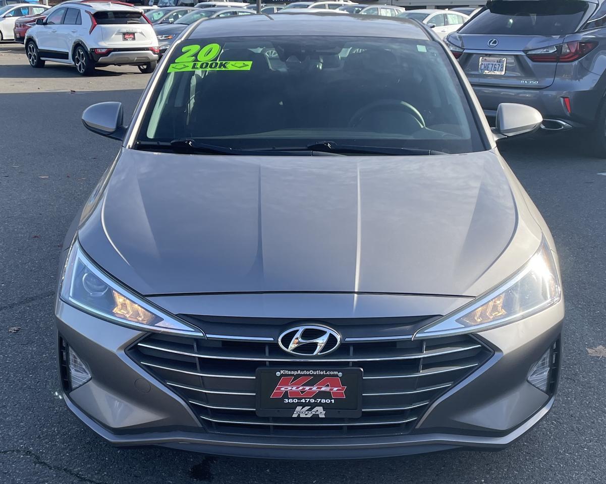 2020 Hyundai Elantra SE Sedan 4D