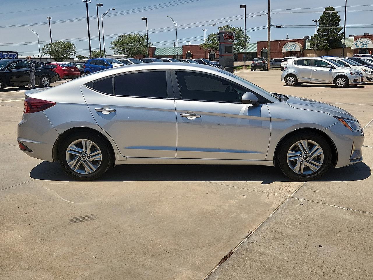 2020 Hyundai Elantra