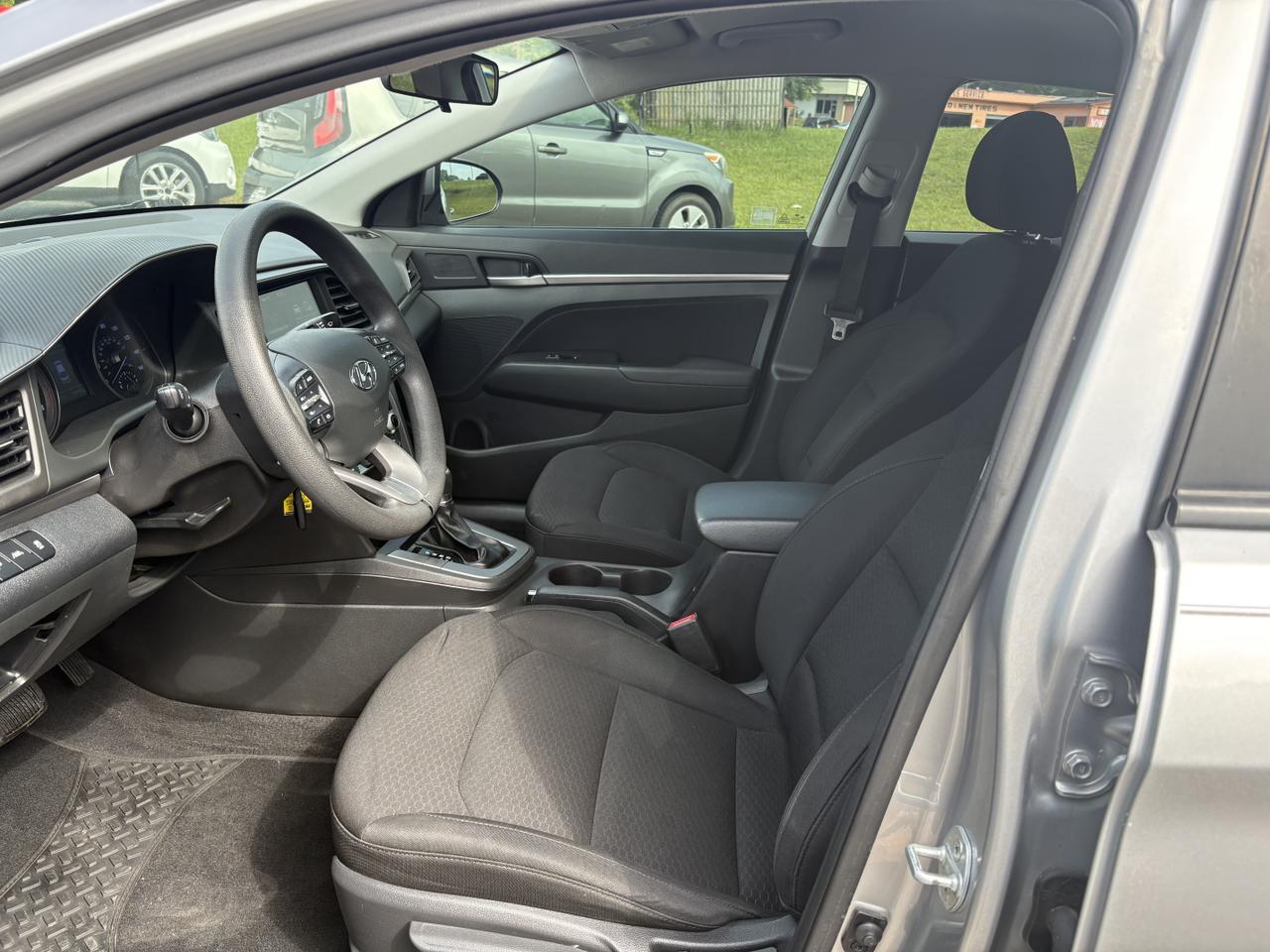 2020 Hyundai Elantra SEL Meridian MS