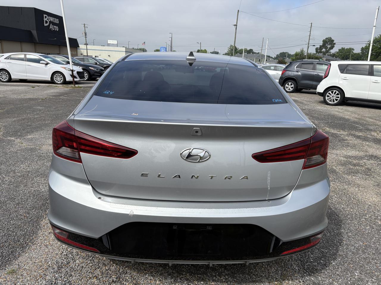 2020 Hyundai Elantra SEL Meridian MS