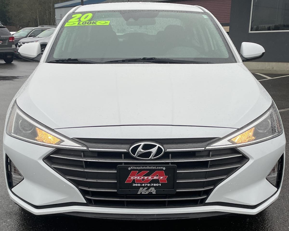 2020 Hyundai Elantra SEL Sedan 4D