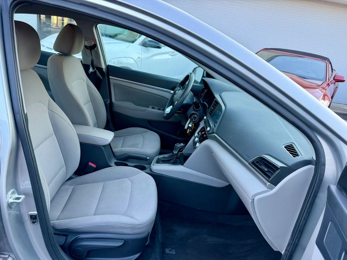 2020 Hyundai Elantra SEL Sedan 4D Cincinnati OH