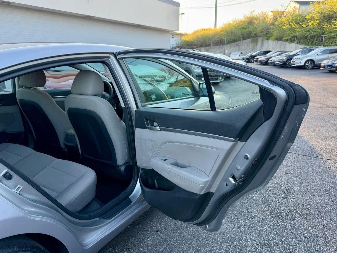 2020 Hyundai Elantra SEL Sedan 4D Cincinnati OH