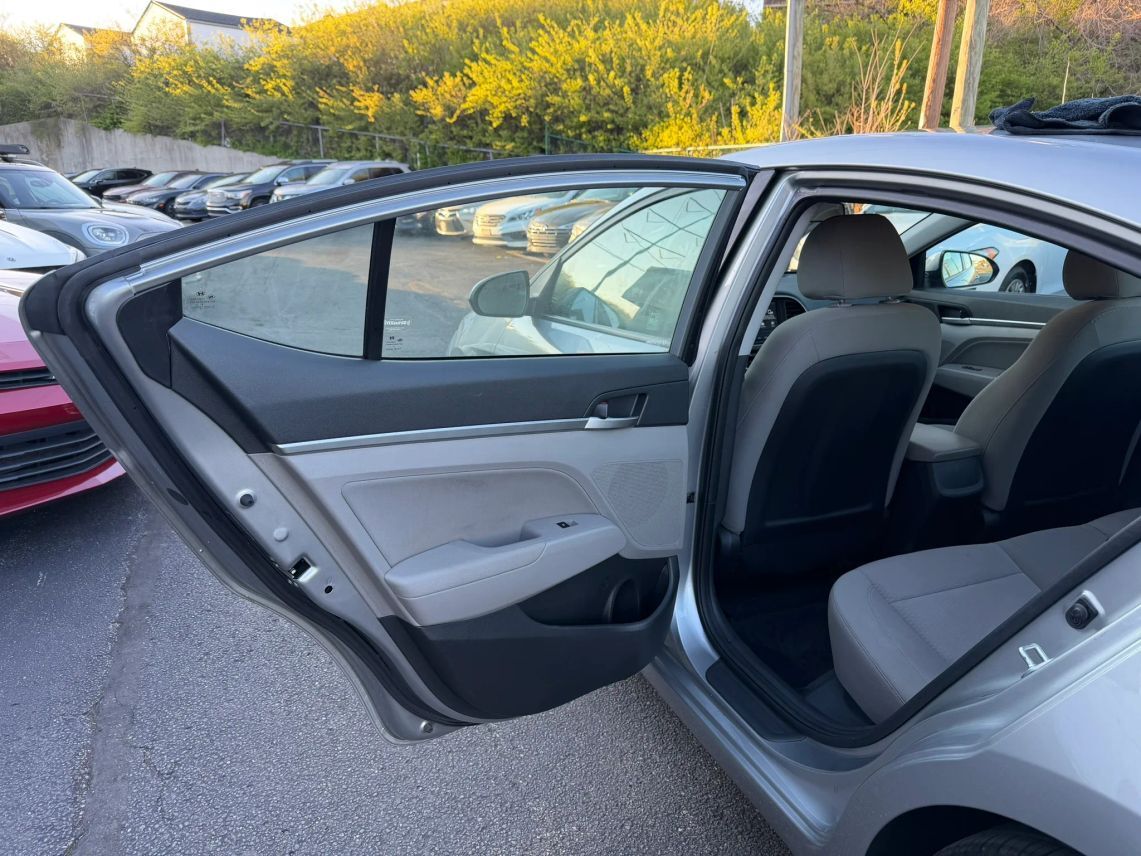 2020 Hyundai Elantra SEL Sedan 4D Cincinnati OH