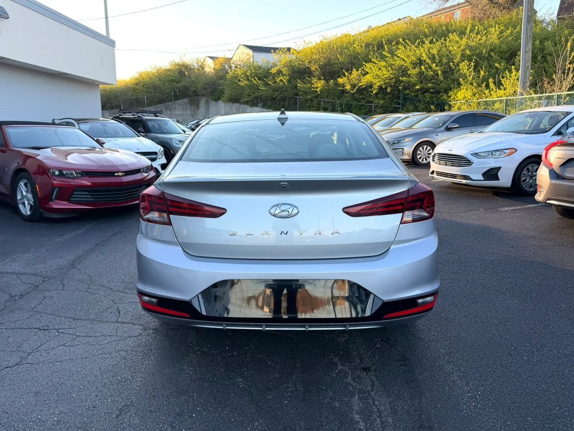 2020 Hyundai Elantra SEL Sedan 4D Cincinnati OH