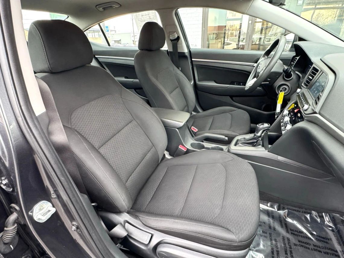 2020 Hyundai Elantra SEL Sedan 4D Cincinnati OH