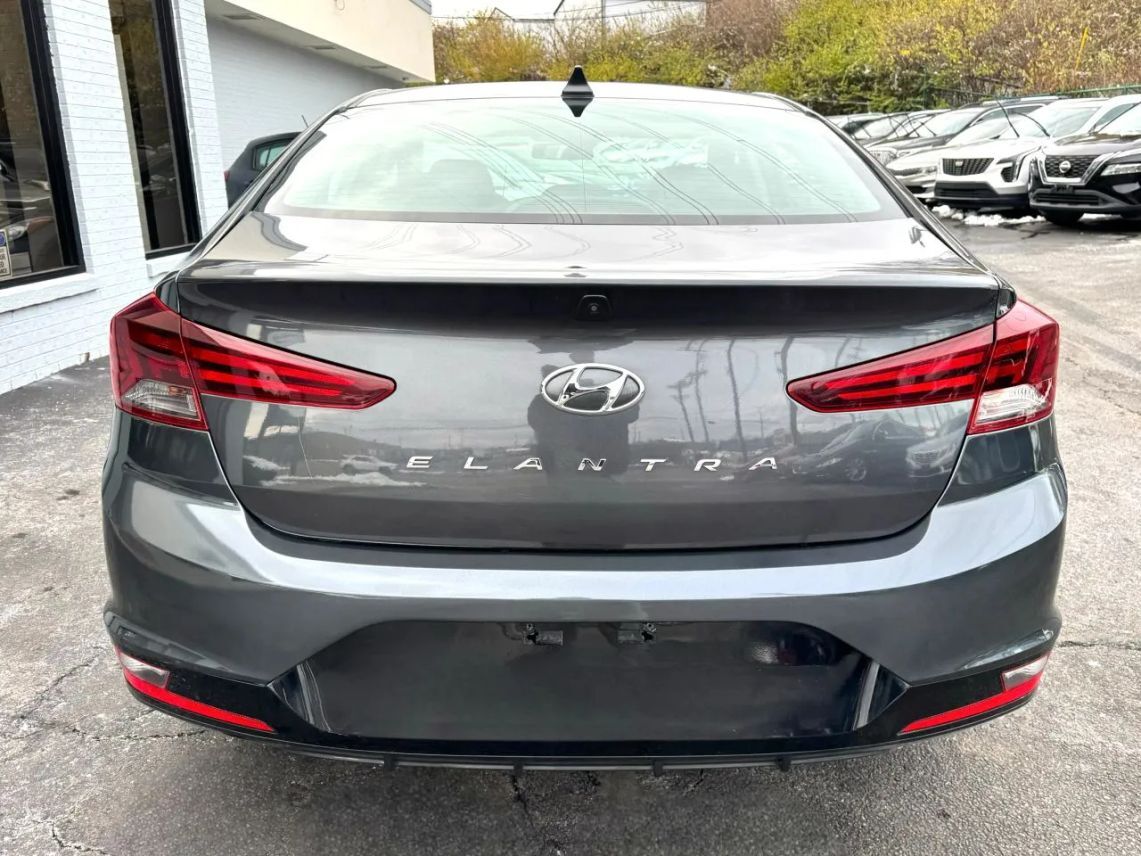 2020 Hyundai Elantra SEL Sedan 4D Cincinnati OH