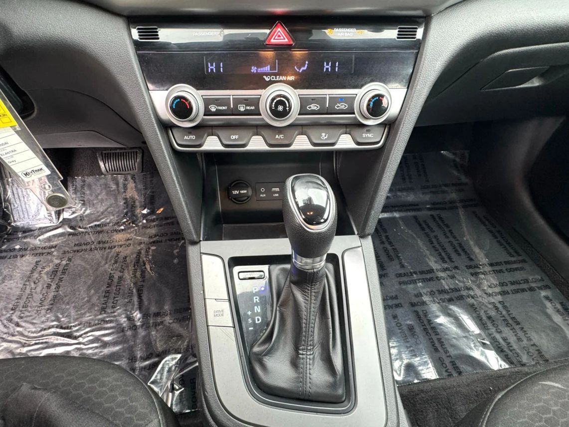 2020 Hyundai Elantra SEL Sedan 4D Cincinnati OH