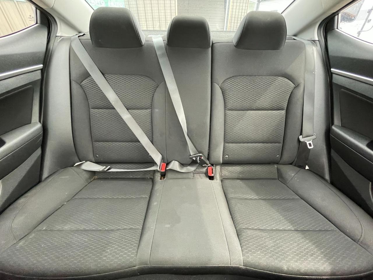 2020 Hyundai Elantra Value Hayden ID
