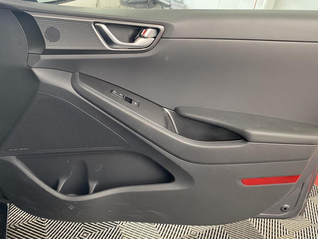 2020 Hyundai Ioniq Plug-In Hybrid Limited Richmond Hill NY