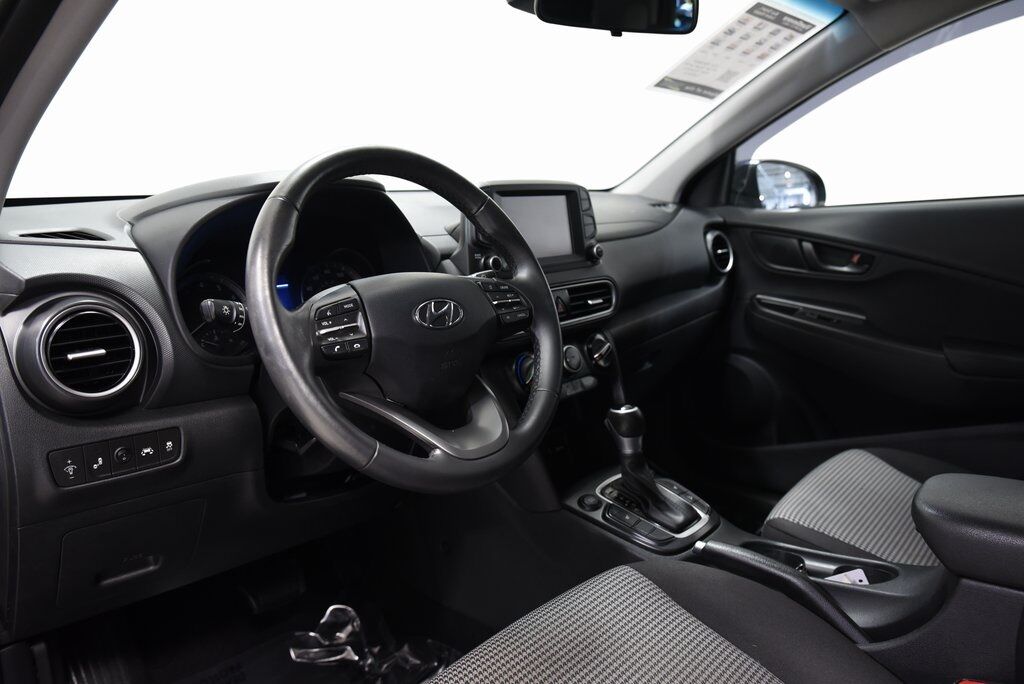2020 Hyundai Kona SEL Akron