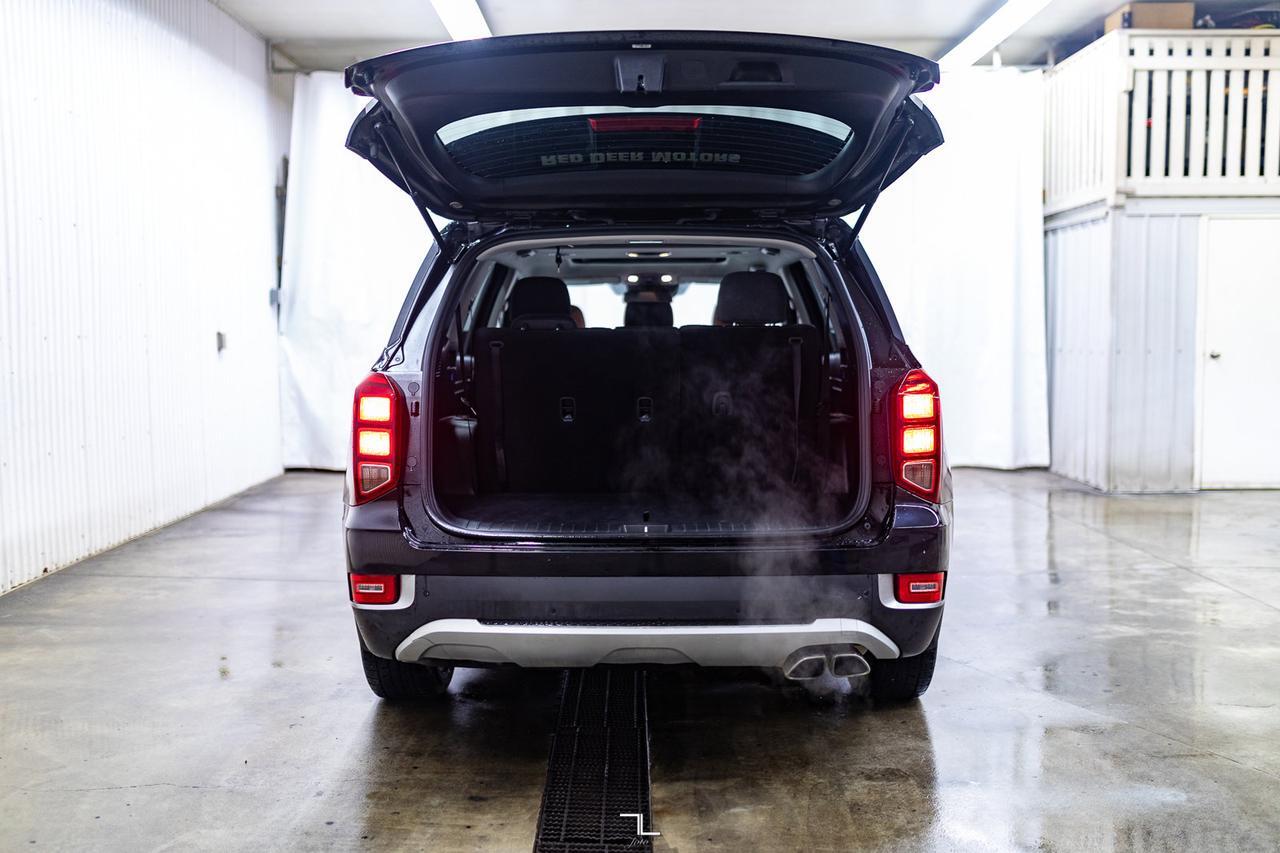2020 Hyundai Palisade AWD Preferred Roof BCam Red Deer AB