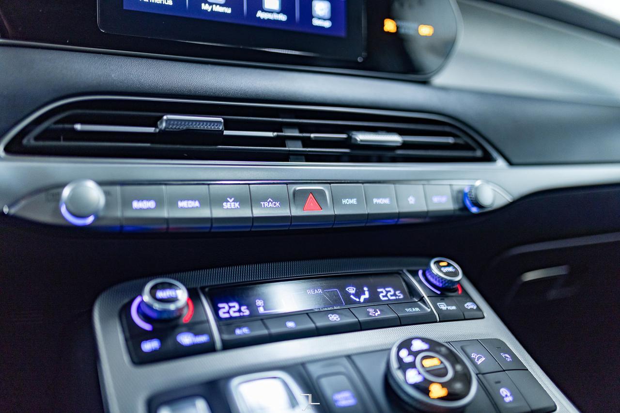 2020 Hyundai Palisade AWD Preferred Roof BCam Red Deer AB