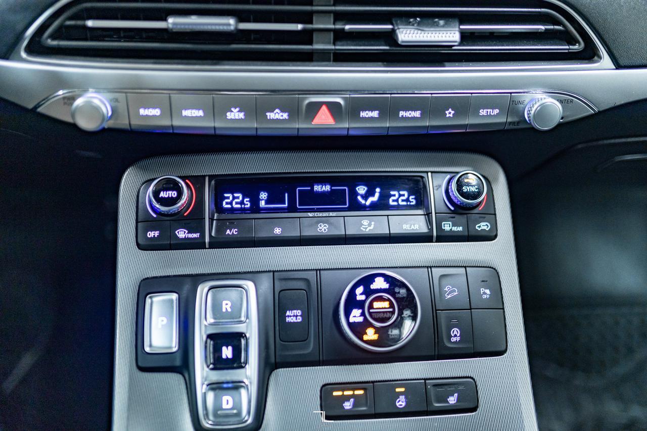 2020 Hyundai Palisade AWD Preferred Roof BCam Red Deer AB