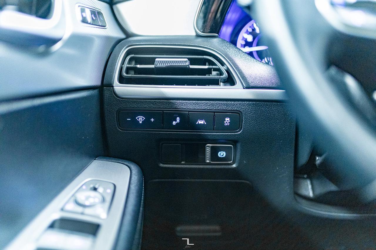 2020 Hyundai Palisade AWD Preferred Roof BCam Red Deer AB