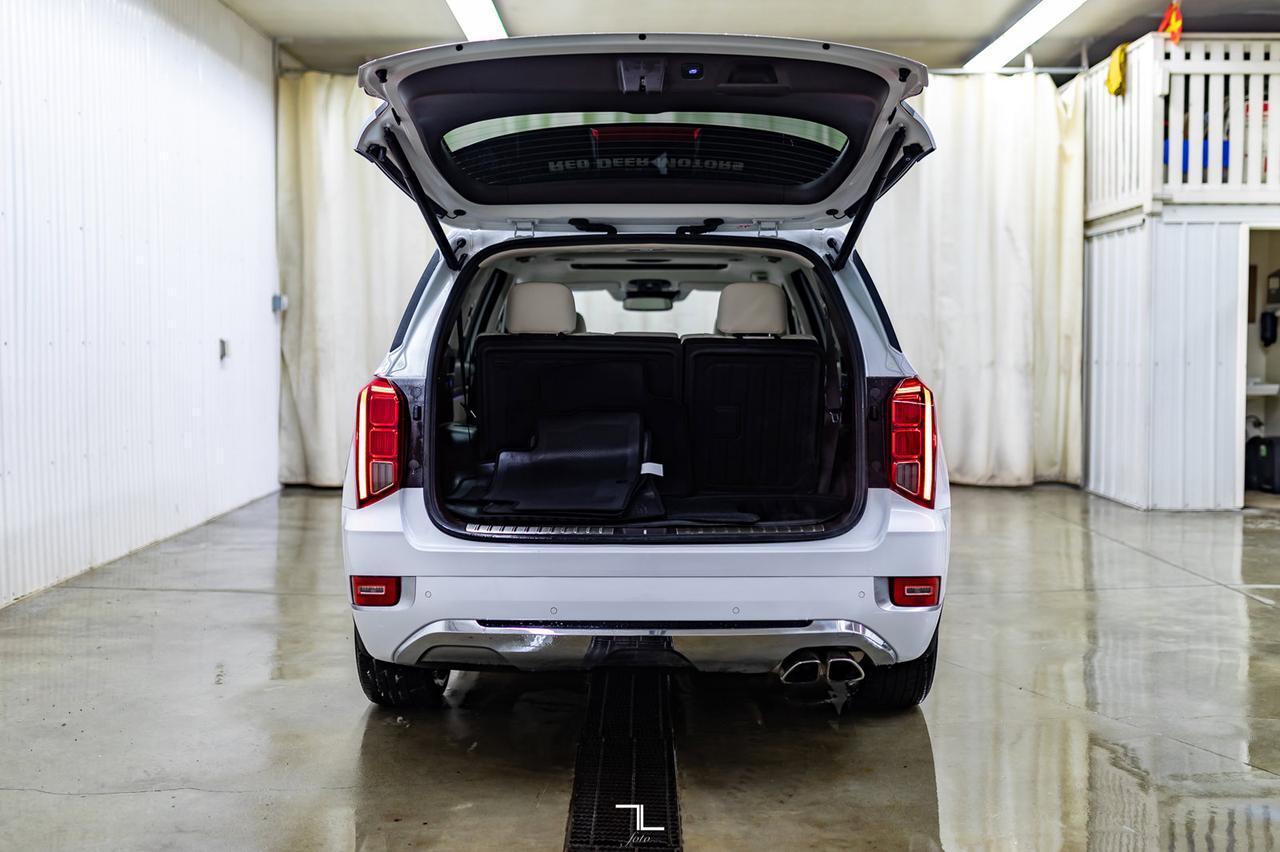 2020 Hyundai Palisade AWD Ultimate Leather Roof Nav BCam Red Deer AB