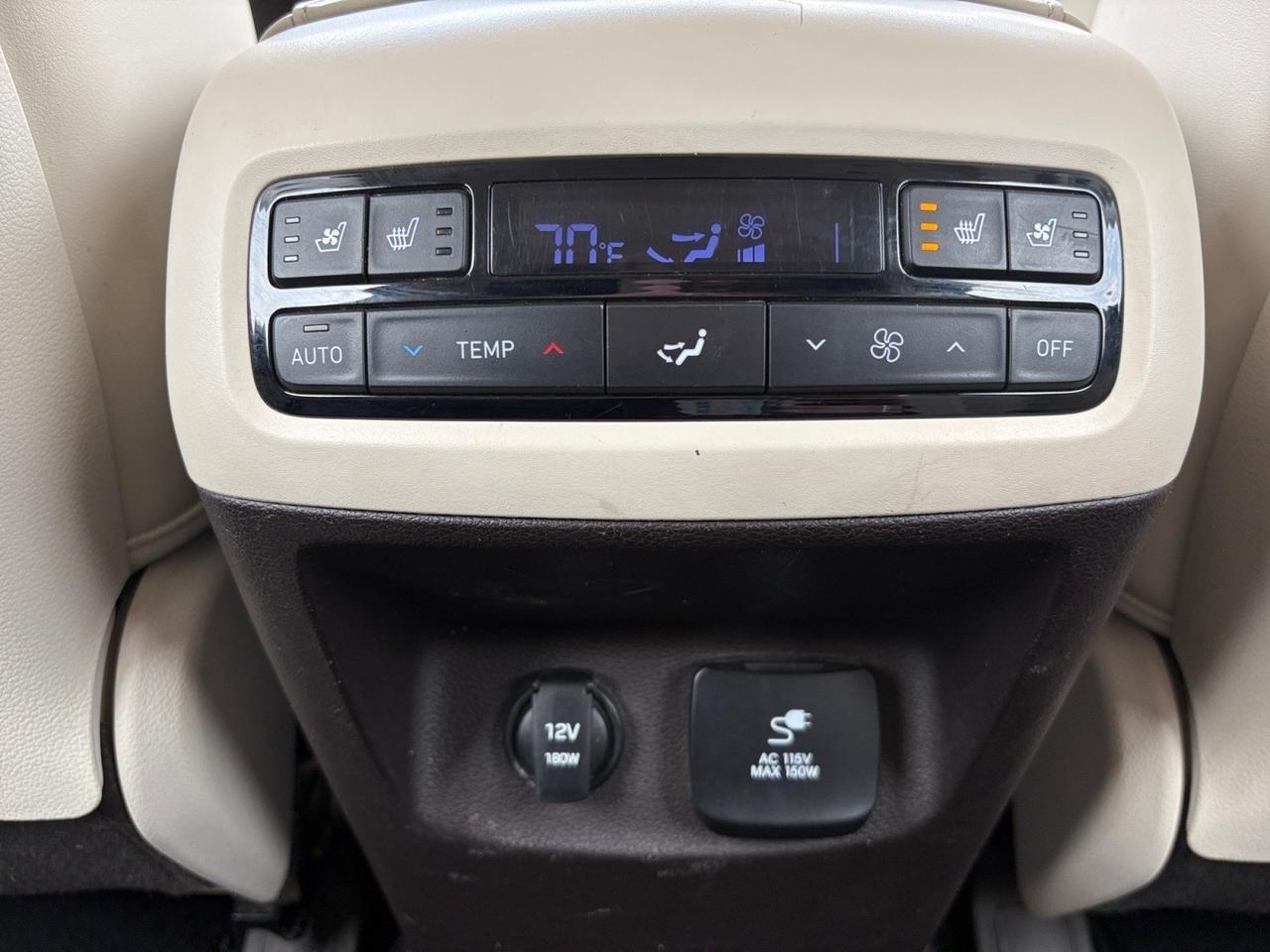 2020 Hyundai Palisade Limited, FORWARD COLLISION ALERT, BLIND SPOT ALERT, DUAL SUNROOF, HEADS-UP DISPLAY, POWER 3RD ROW SEATING, HEATED & COOLING SEATS, APPLE CARPLAY/ANDROID AUTO, REAR QUIET MODE, THIS SUV HAS IT ALL! Virginia Beach VA