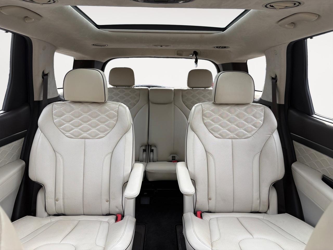 2020 Hyundai Palisade Limited, FORWARD COLLISION ALERT, BLIND SPOT ALERT, DUAL SUNROOF, HEADS-UP DISPLAY, POWER 3RD ROW SEATING, HEATED & COOLING SEATS, APPLE CARPLAY/ANDROID AUTO, REAR QUIET MODE, THIS SUV HAS IT ALL! Virginia Beach VA