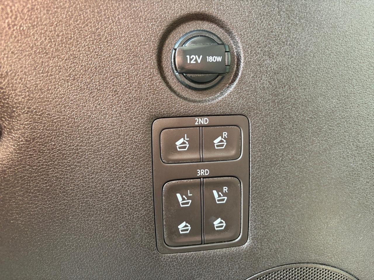 2020 Hyundai Palisade Limited, FORWARD COLLISION ALERT, BLIND SPOT ALERT, DUAL SUNROOF, HEADS-UP DISPLAY, POWER 3RD ROW SEATING, HEATED & COOLING SEATS, APPLE CARPLAY/ANDROID AUTO, REAR QUIET MODE, THIS SUV HAS IT ALL! Virginia Beach VA