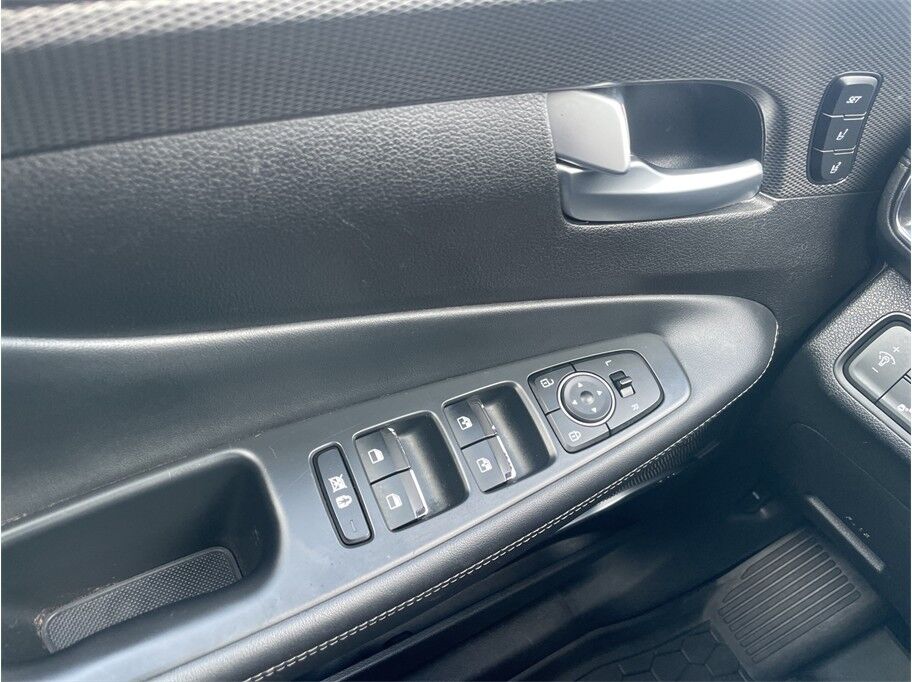 2020 Hyundai Santa Fe 2.0T Limited Sport Utility 4D Port Orchard WA