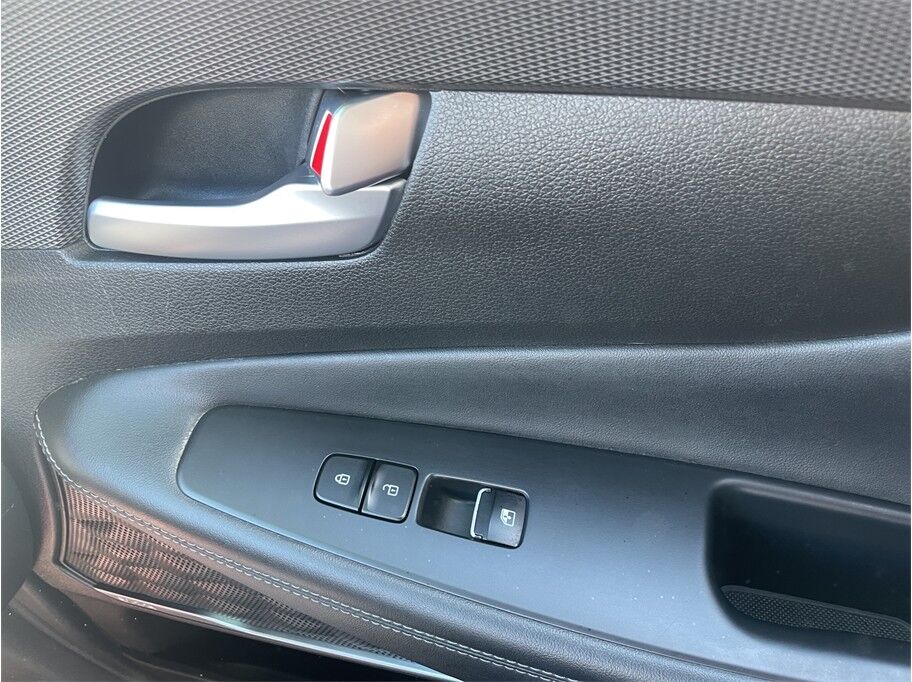 2020 Hyundai Santa Fe 2.0T Limited Sport Utility 4D Port Orchard WA