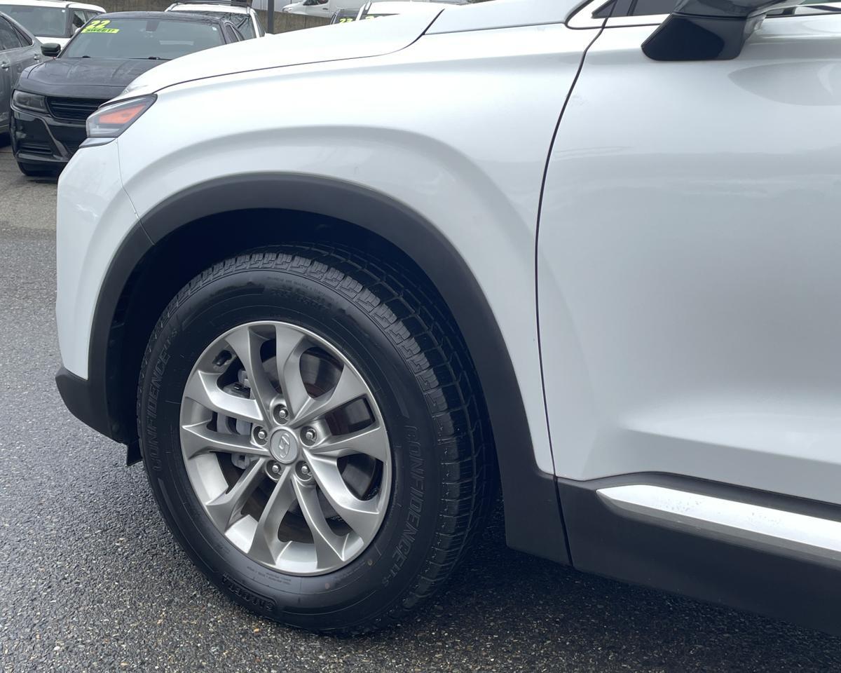 2020 Hyundai Santa Fe 2.4 SEL Sport Utility 4D