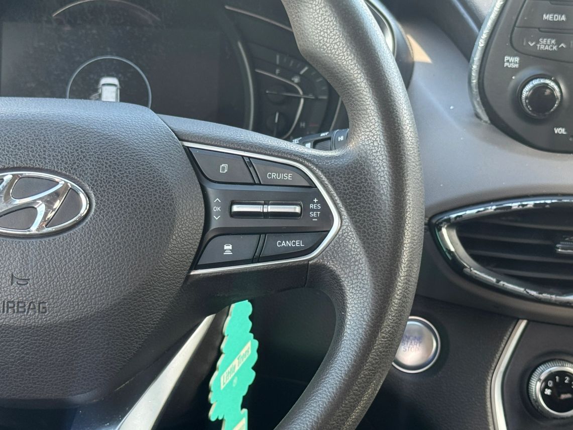 2020 Hyundai Santa Fe 2.4 SEL Sport Utility 4D