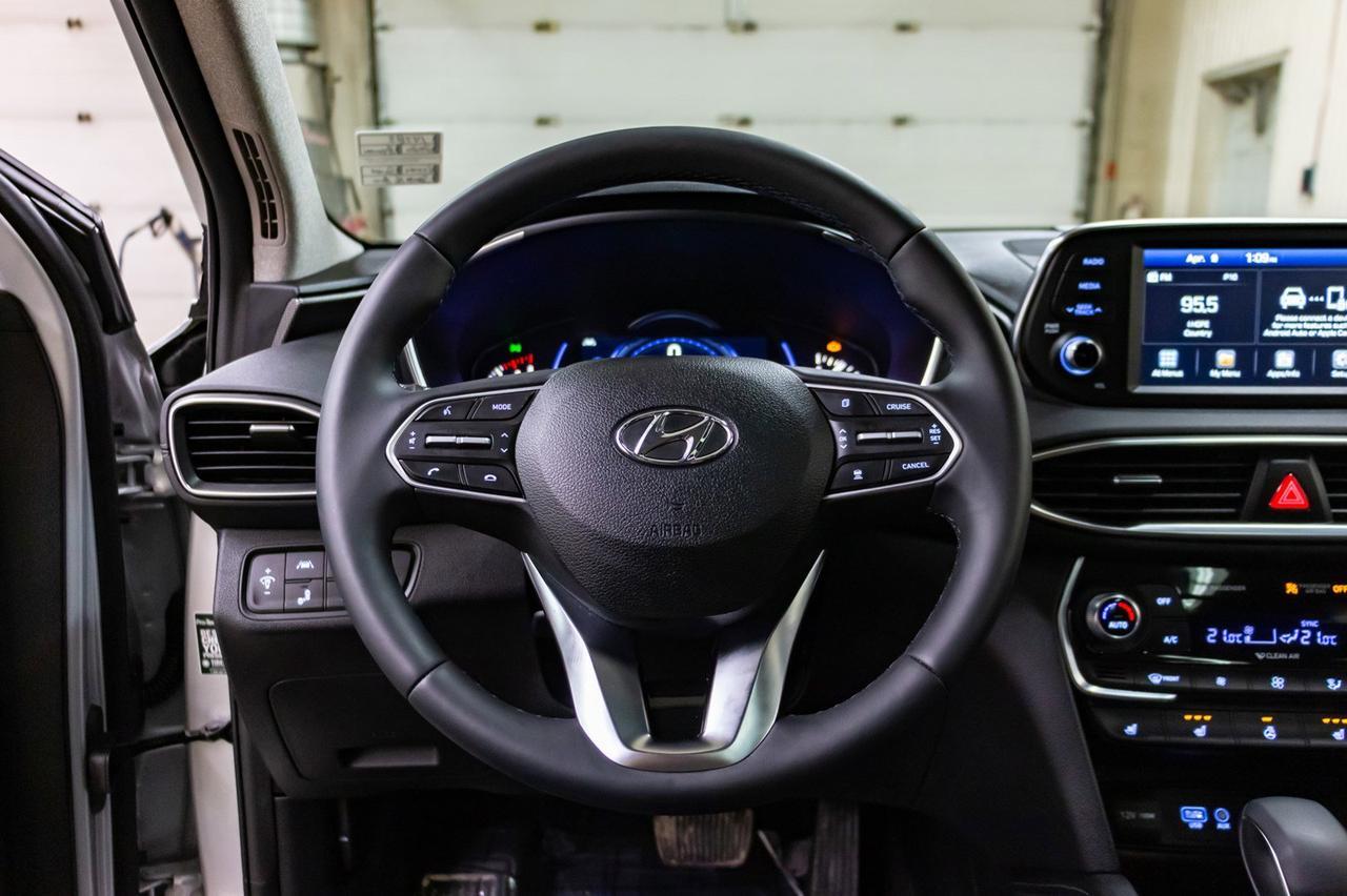 2020 Hyundai Santa Fe AWD Luxury Leather Roof BCam Red Deer AB