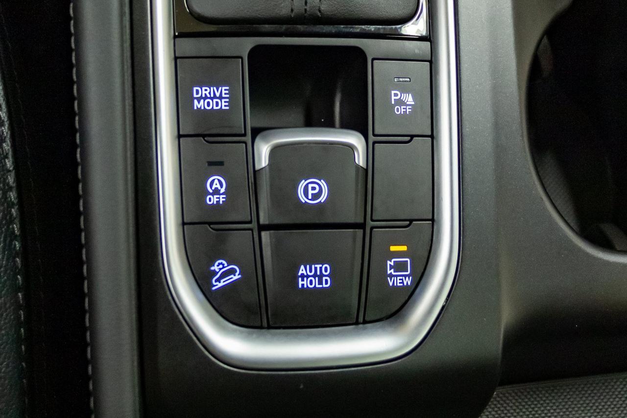 2020 Hyundai Santa Fe AWD Luxury Leather Roof BCam Red Deer AB