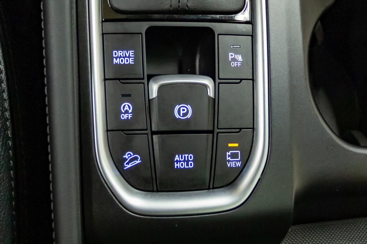 2020 Hyundai Santa Fe AWD Luxury Leather Roof BCam Red Deer AB