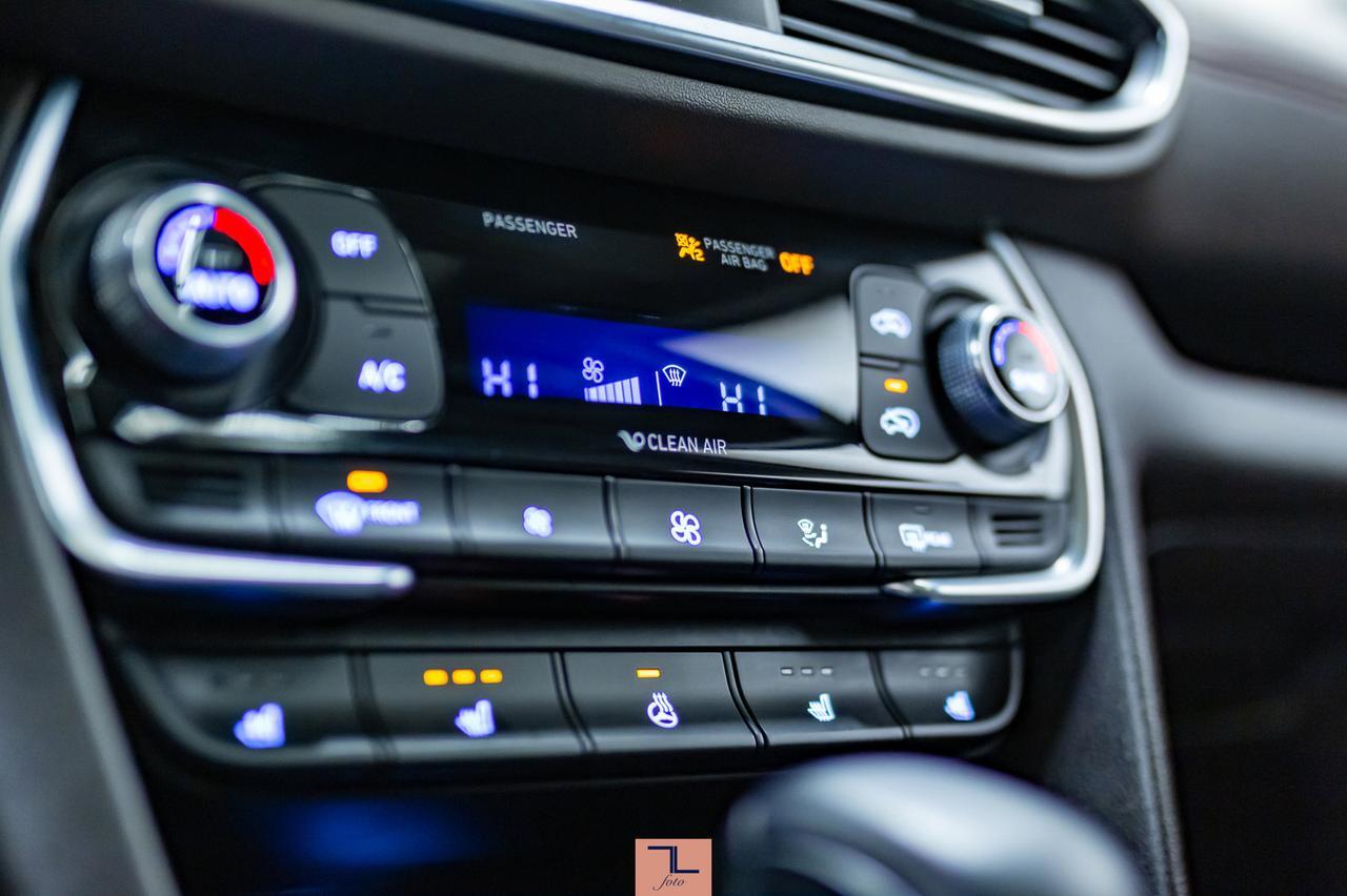 2020 Hyundai Santa Fe AWD Luxury Ltd. Leather Roof Nav Red Deer AB