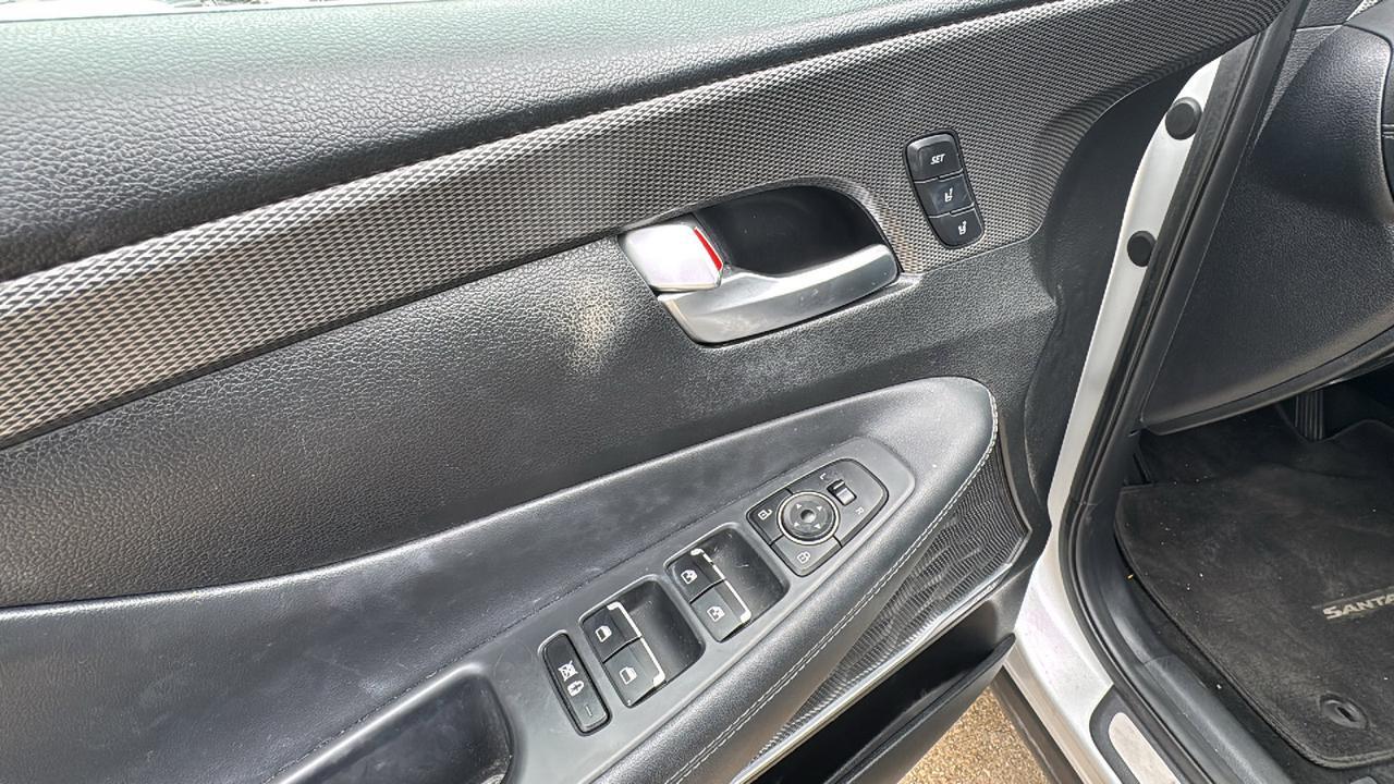 2020 Hyundai Santa Fe Limited  Selma TX