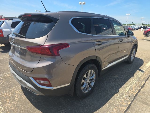 2020 Hyundai Santa Fe SE 2.4