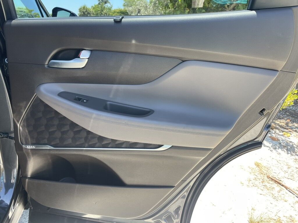 2020 Hyundai Santa Fe SEL w/SULEV~CLEAN CAR-FAX~BLUETOOTH~PARKING SENSORS~REARVIEW CAMERA~ONLINE FINANCE AND SHIPPING AVAILABLE!!! Sarasota FL