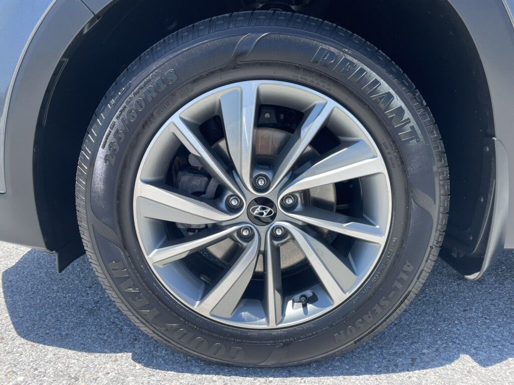 2020 Hyundai Santa Fe SEL w/SULEV~CLEAN CAR-FAX~BLUETOOTH~PARKING SENSORS~REARVIEW CAMERA~ONLINE FINANCE AND SHIPPING AVAILABLE!!! Sarasota FL