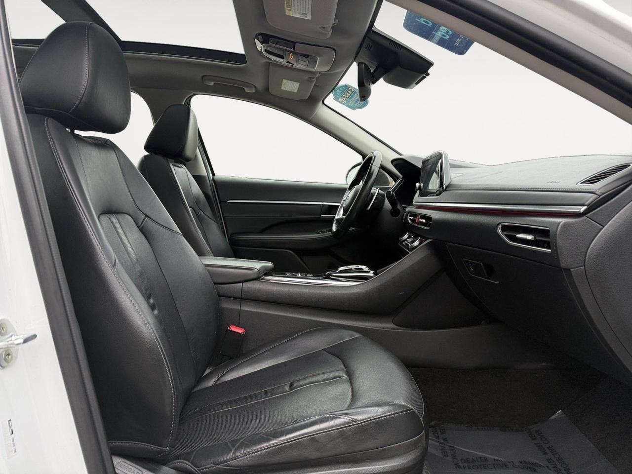 2020 Hyundai Sonata Limited, HEATED/VENTILATED SEATS, MOONROOF, HEATED STEERING WHEEL, BOSE SPEAKERS, APPLE CARPLAY/ANDROID AUTO, BLIND SPOT ALERT, REMOTE START, BACKUP CAMERA, COME AND TEST DRIVE THIS HYUNDAI SONATA TODAY! Norfolk VA