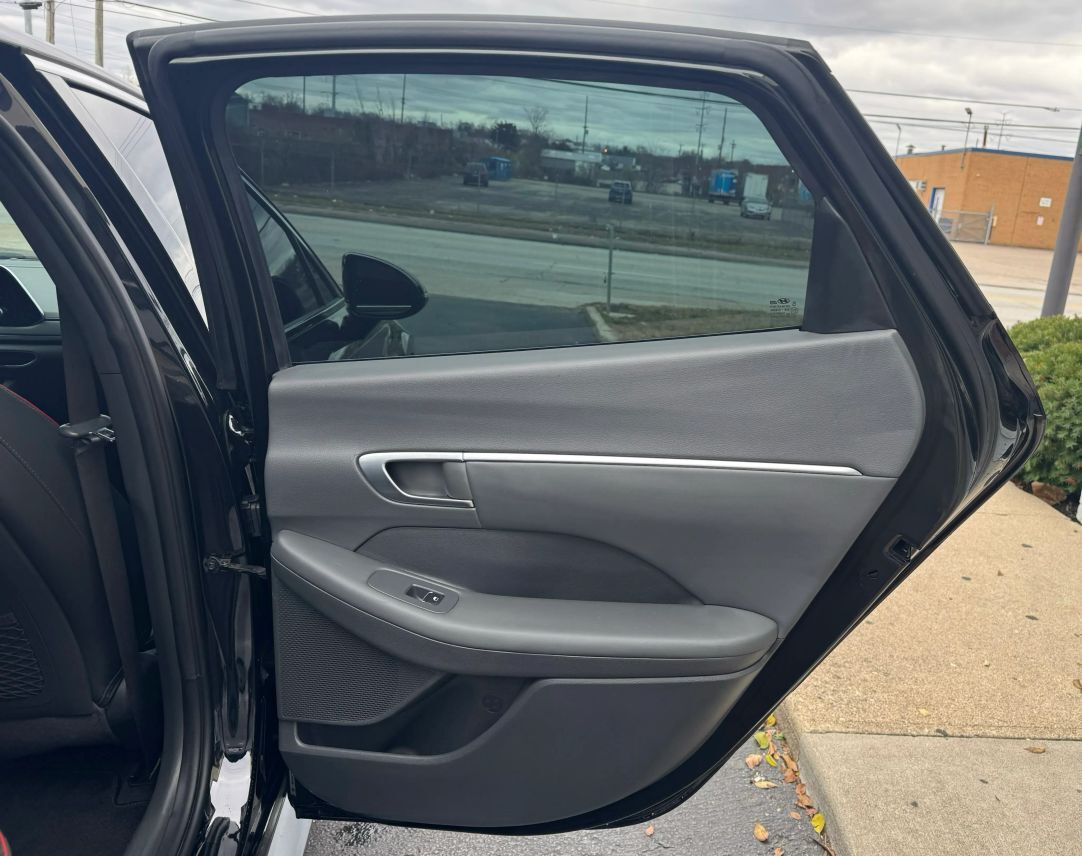 2020 Hyundai Sonata SEL Plus Sedan 4D Cincinnati OH