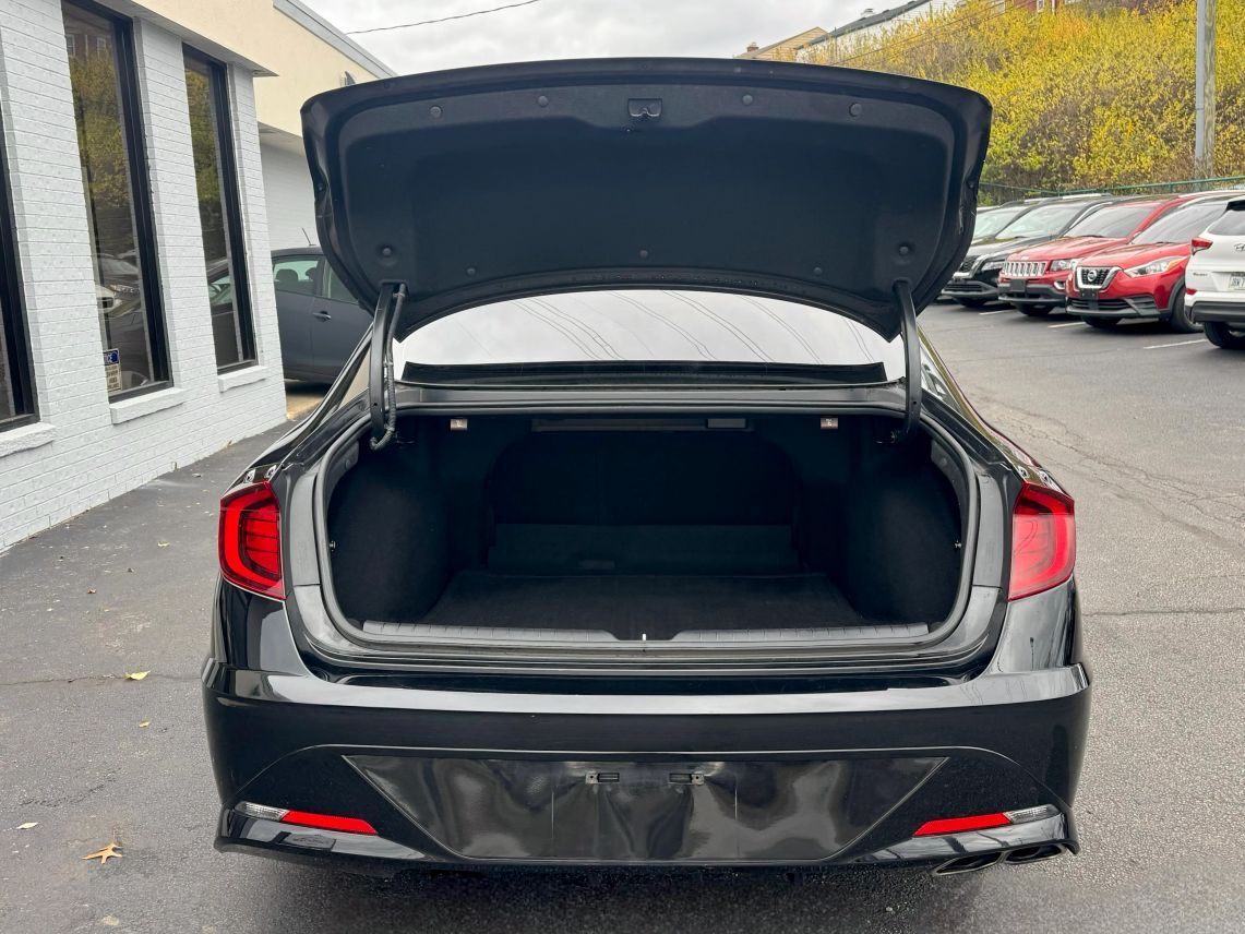 2020 Hyundai Sonata SEL Plus Sedan 4D Cincinnati OH