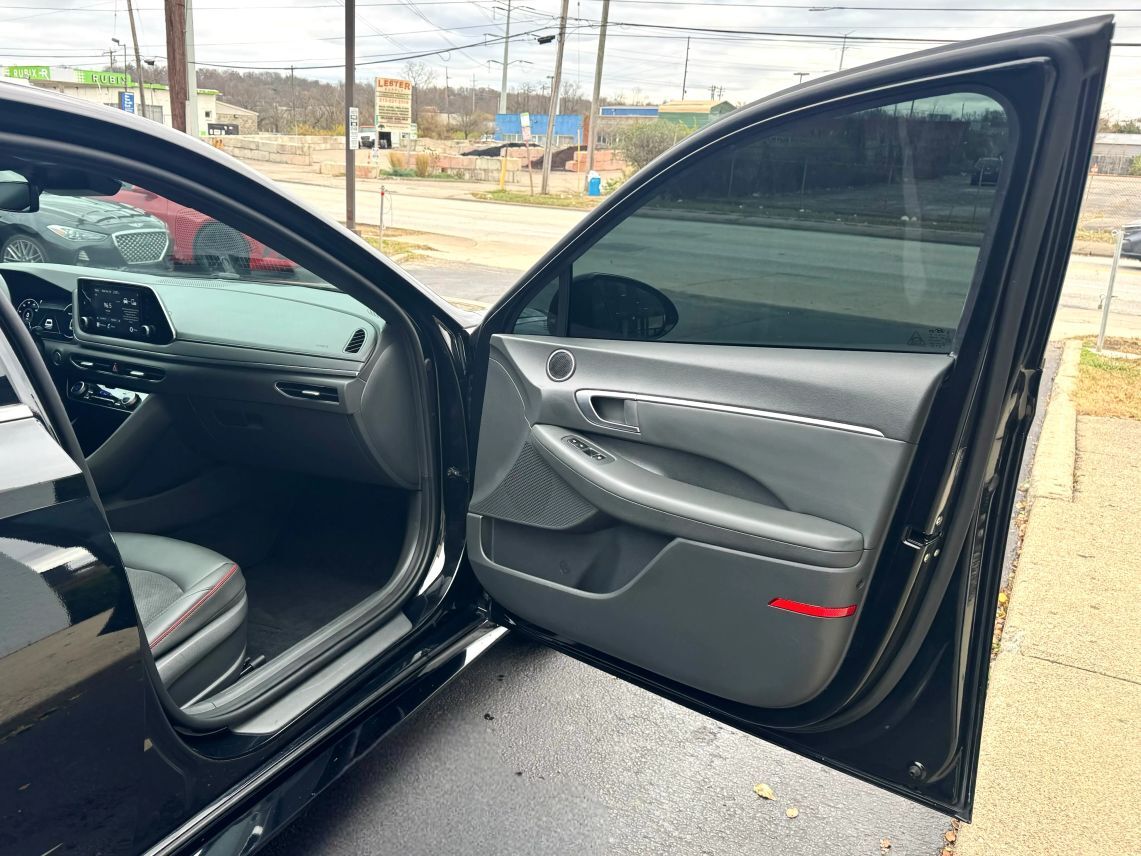 2020 Hyundai Sonata SEL Plus Sedan 4D Cincinnati OH