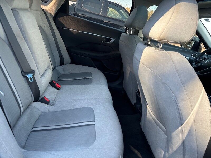 2020 Hyundai Sonata SEL w/CONVENIENCE & PANO SUNROOF PKG. Seffner FL