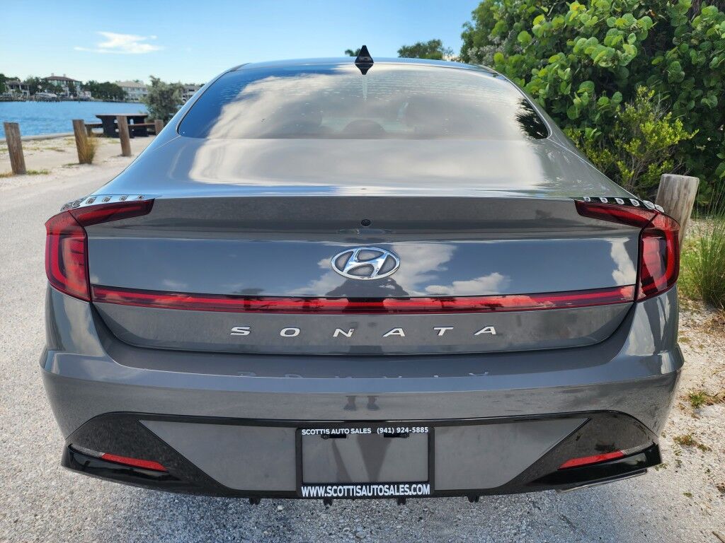 2020 Hyundai Sonata SEL~EXCELLENT CONDITION~ADAPTIVE CRUISE CONTROL~BLUETOOTH~DRIVER ASSISTANCE PACKAGE~HEATED SEATS~PANORAMIC MOONROOF / SUNROOF~PUSH-BUTTON START~REAR CROSS TRAFFIC ALLERT Sarasota FL