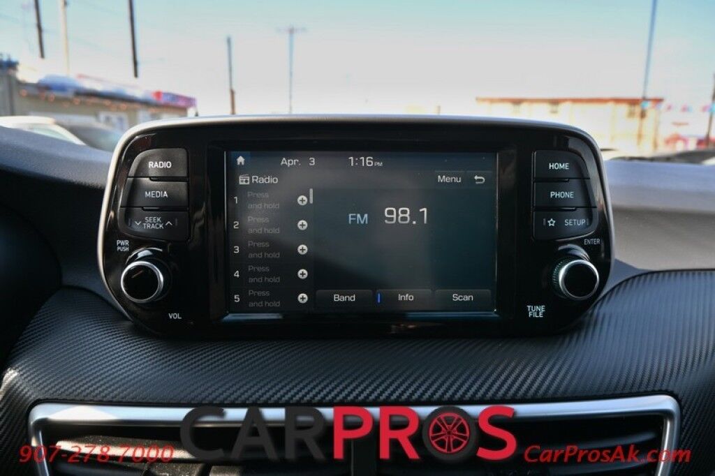 2020 Hyundai Tucson SE - All Wheel Drive - Power Locks, Windows & Mirrors - Apple CarPlay & Android Auto - Bluetooth - Keyless Entry - Forward Collision Alert & Lane Keep Assist - Power Driver's Seat - Aluminum Wheels - Only 23K Miles - 26 MPG Anchorage AK